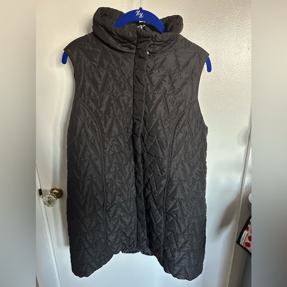 Christopher & Banks long thin puffer vest - Picture 2 of 4